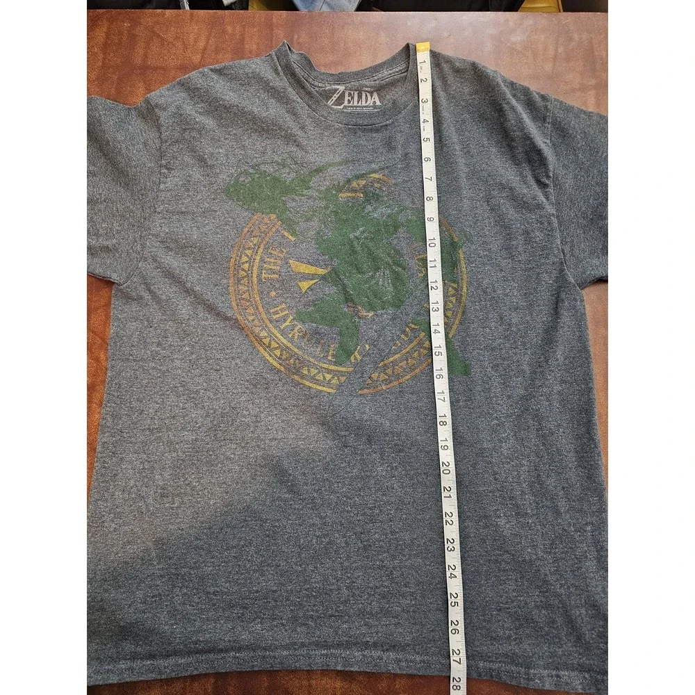 The‎ Legend Of Zelda Shirt Mens Large Gray Link Hyrule Crest Graphic Tee T-Shirt